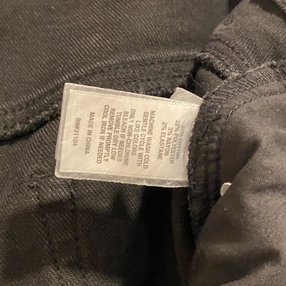 Wonderly Cropped Straight Black Rinse Wash Sleek Sculpt Jeans Size 16 NWT - Picture 12 of 16